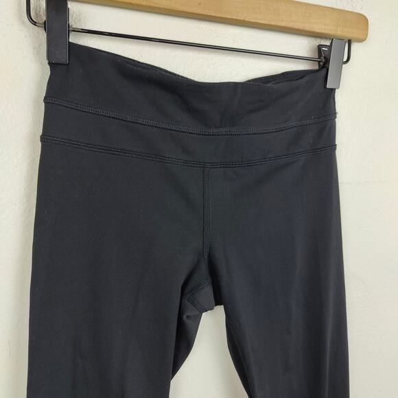Lululemon Crop Leggings Womens 2 Running Lightweight Performance Gym - Picture 2 of 8